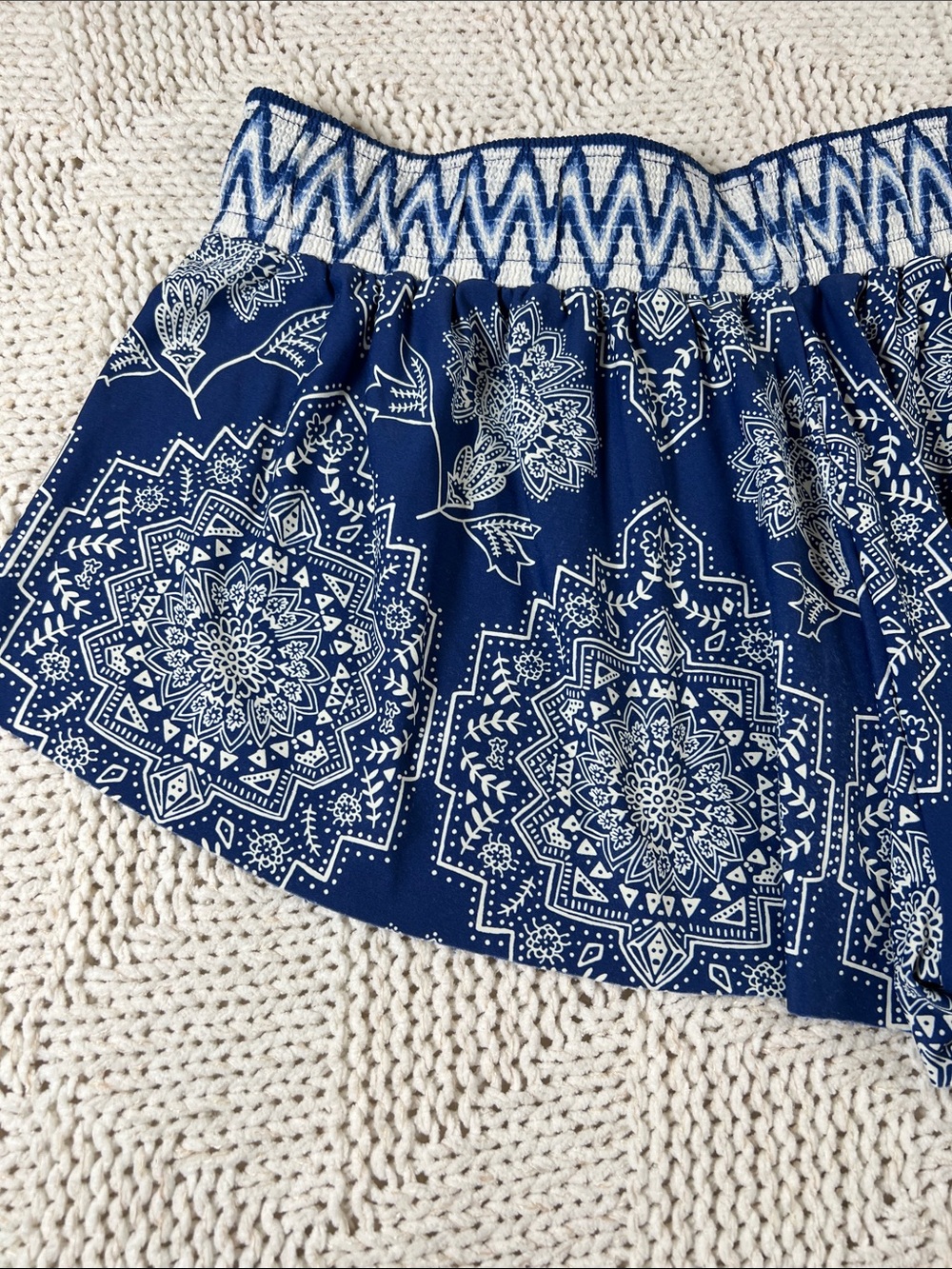 Rip Curl Floral Stretch Workout Running Active Booty Shorts - Picture 5 of 14